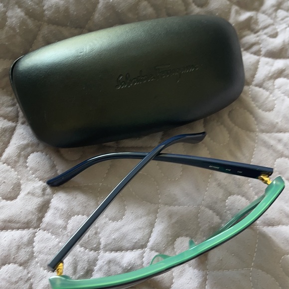 Salvatore Ferragamo sunglasses main image 4
